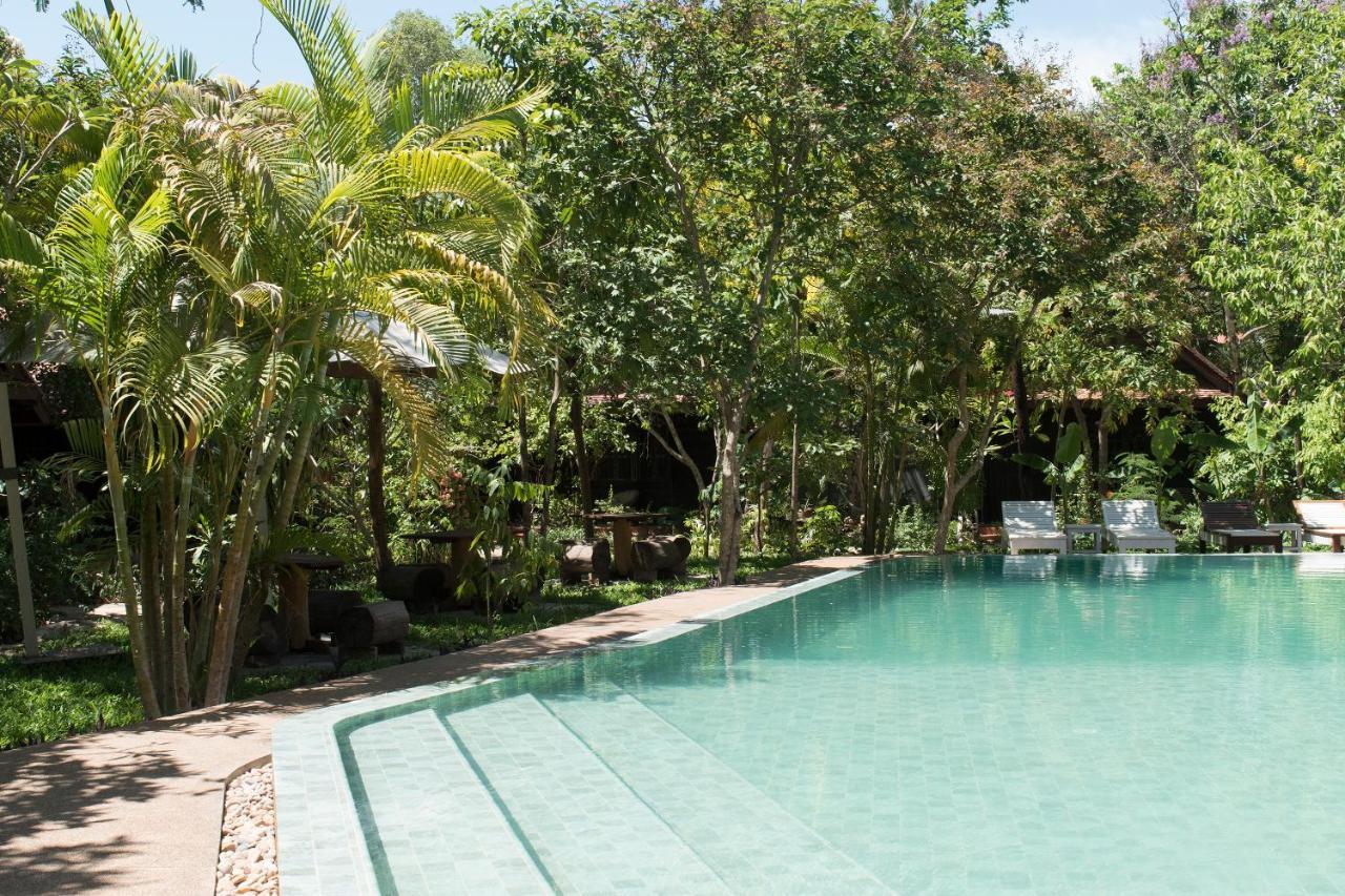 Palm Village Resort&Spa Siem Reap Exteriör bild