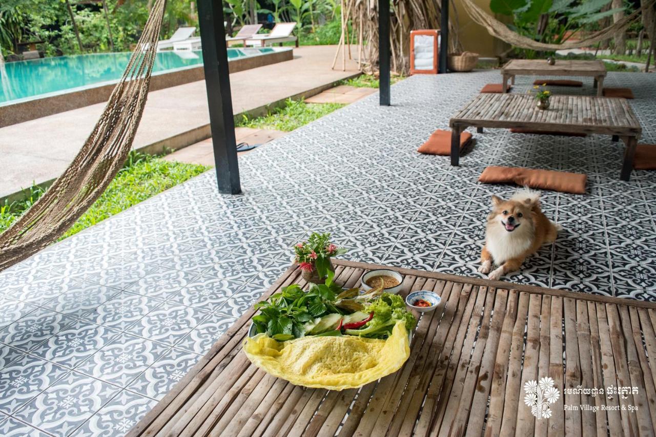 Palm Village Resort&Spa Siem Reap Exteriör bild