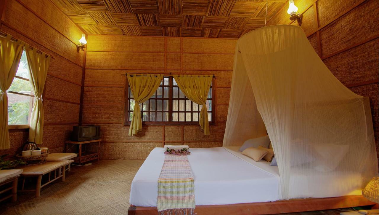 Palm Village Resort&Spa Siem Reap Exteriör bild